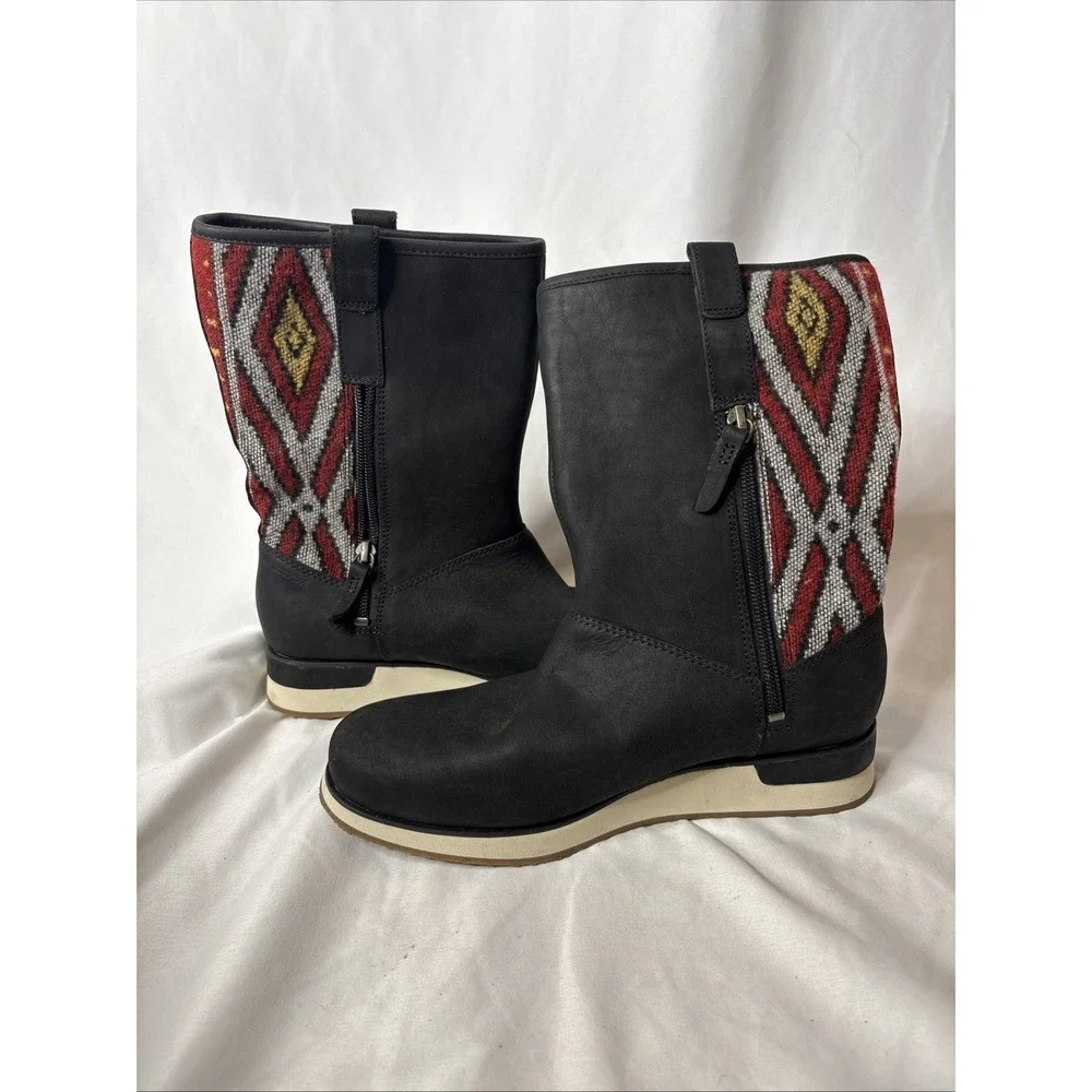 Merrell Roam Pull On Waterproof Leather Boots Aztec Black Sz 7.5 Geometric Knit